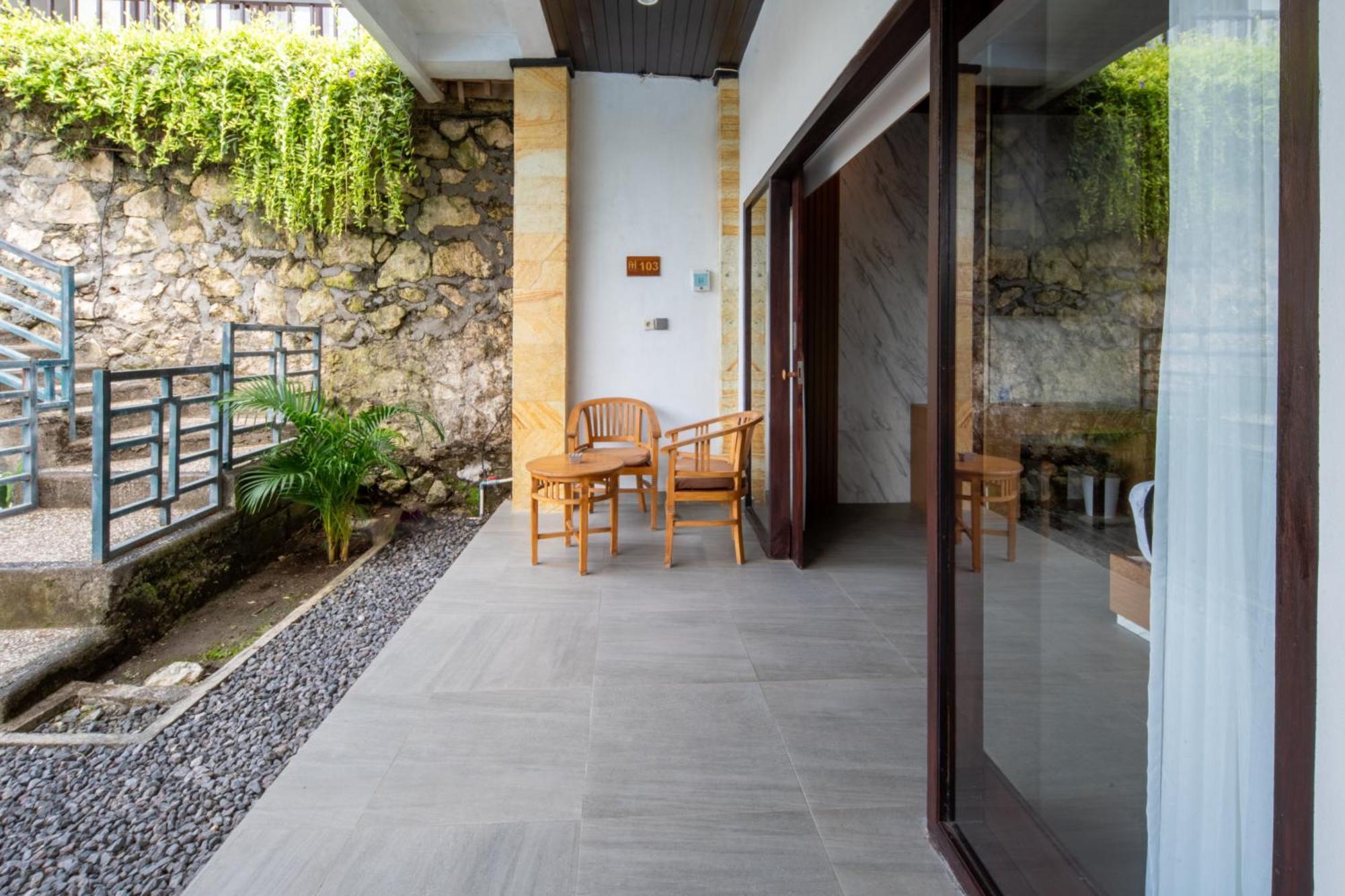Abasan Hill Hotel And Spa Toyapakeh Exterior photo
