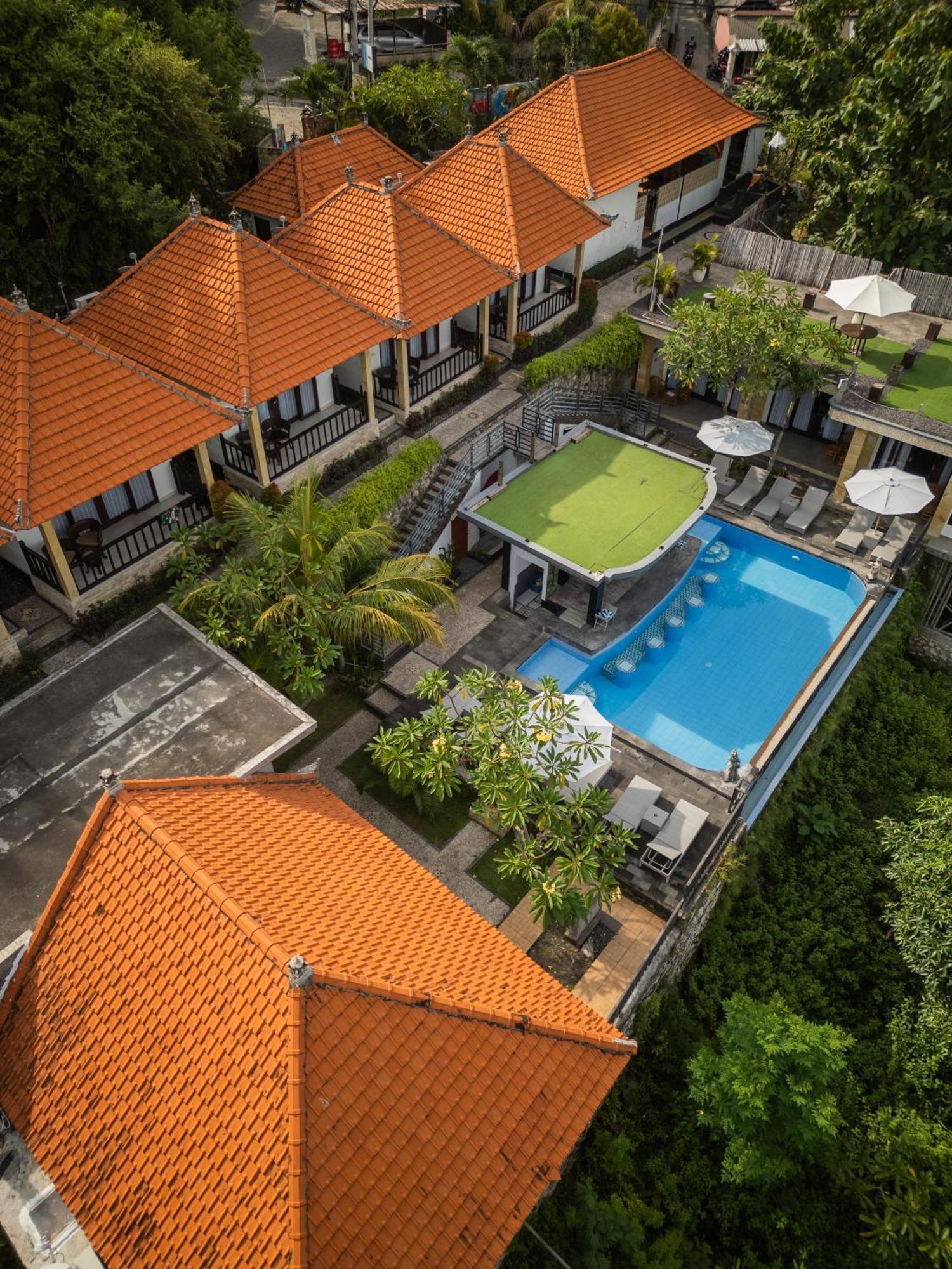 Abasan Hill Hotel And Spa Toyapakeh Exterior photo